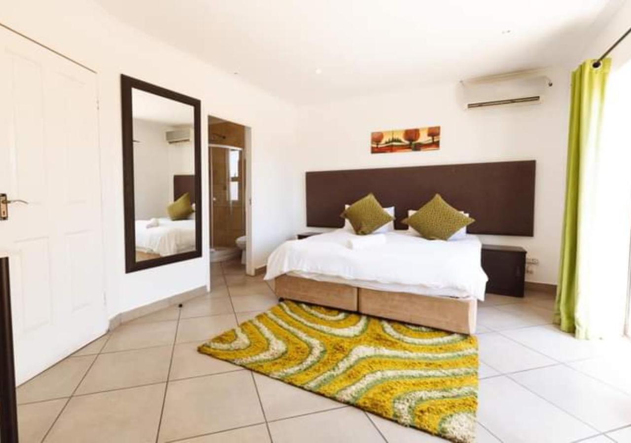Me Casa Guest House Bluewater Bay エクステリア 写真