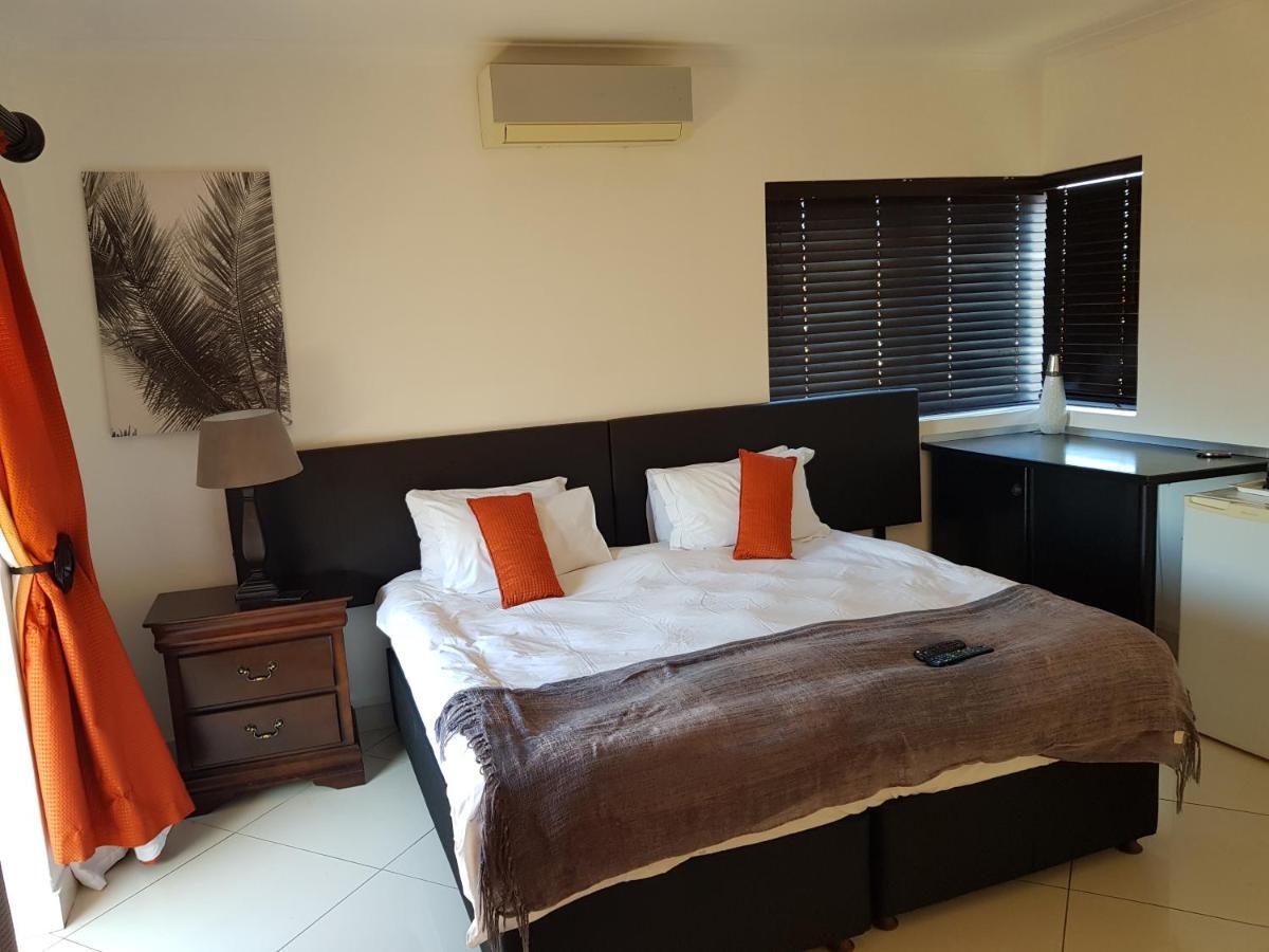 Me Casa Guest House Bluewater Bay エクステリア 写真